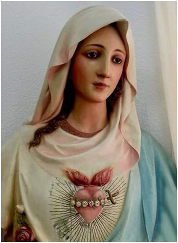 Sigue los pasos de la Virgen María